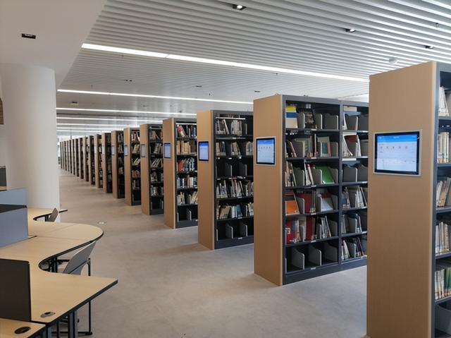 RFID技术如何让图书馆实现自助借还，自助盘点