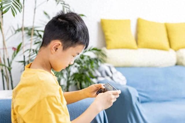 AI玩游戏比人好？但让AI 玩游戏有什么用啊...