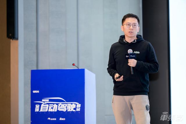 端到端智驾燃爆中关村！2025首场自动驾驶峰会圆满落幕