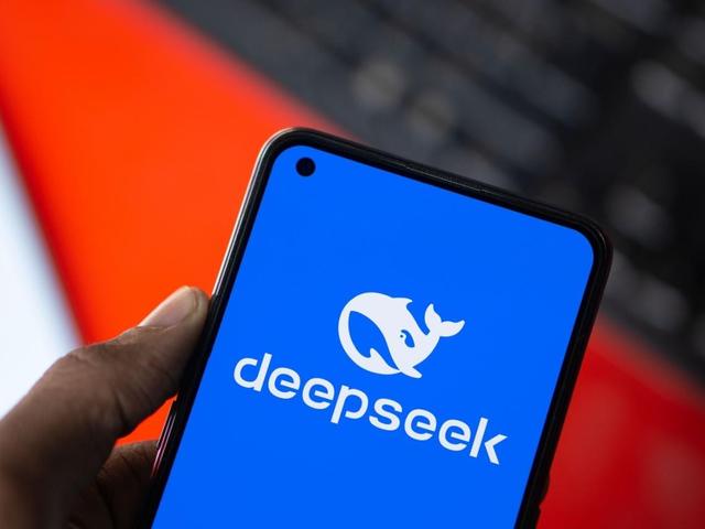 拦不住了，美国还没整明白DeepSeek，又有两家国产AI超越Chatgpt