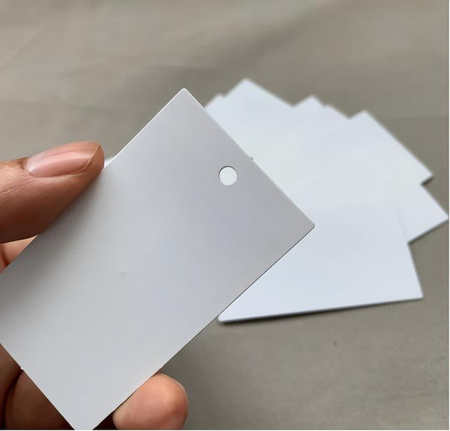 服装品牌新福音：斯科RFID方案助你高效管理仓库与门店