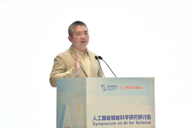 关于这个问题，DeepSeek不断“认错”，ChatGPT马上改口……